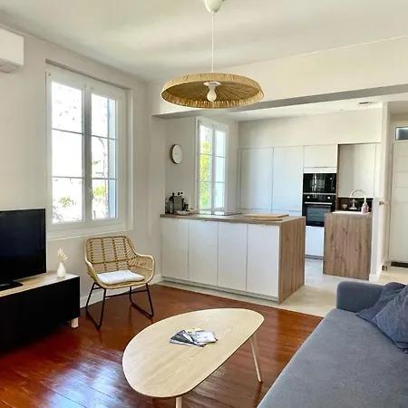 Maison Front De 8 Pers Sur