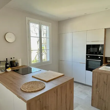 Villa Maison Front De 8 Pers Sur *